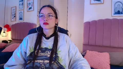 Snapshot of hanabie_ chatting on April 2026 03:17:02 AM hanabie_ online show from April 2026 03:17:02 AM