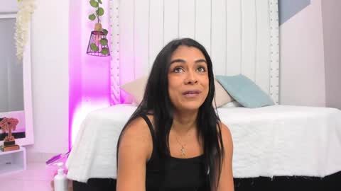 Snapshot of hanah_gray chatting on May 2026 11:16:02 AM hanah_gray online show from May 2026 11:16:02 AM