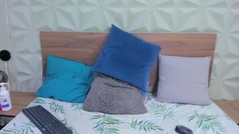 HANAH  online show from January 2025 05:53:01 PM