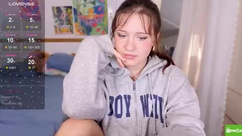 hanahwoods online show from November 2025 01:32:02 PM