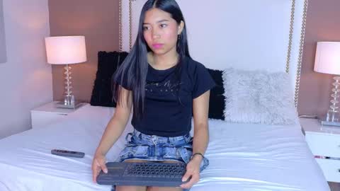 Snapshot of hanaluna chatting on March 2026 02:50:01 PM Hanna online show from March 2026 02:50:01 PM