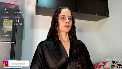 hanasleep online show from October 2025 07:12:02 PM