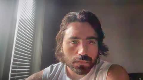 Snapshot of handcyclist25 chatting on March 2026 06:01:02 PM Handcyclist25 online show from March 2026 06:01:02 PM