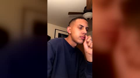 handsome01_ online show from December 2025 01:11:01 AM