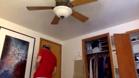 handsome01_ online show from January 2026 05:05:01 PM