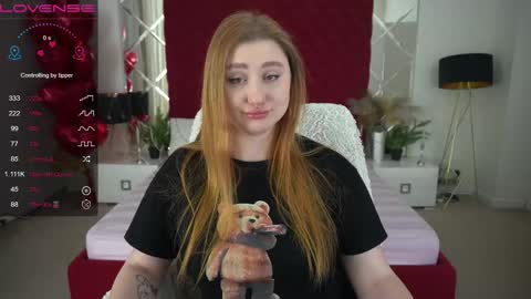 Snapshot of handsome_d_ chatting on February 2025 09:47:02 PM Dayana online show from February 2025 09:47:02 PM