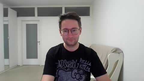 Sasha online show from November 2025 05:39:01 PM