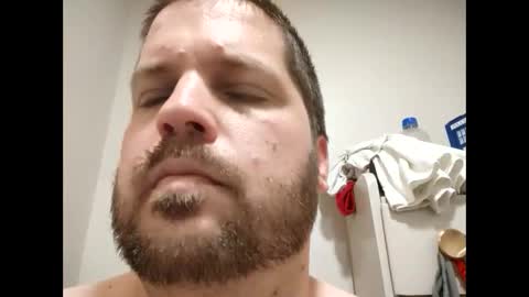 Snapshot of handsomedaddy198923 chatting on October 2025 08:04:01 PM handsomedaddy198923 online show from October 2025 08:04:01 PM