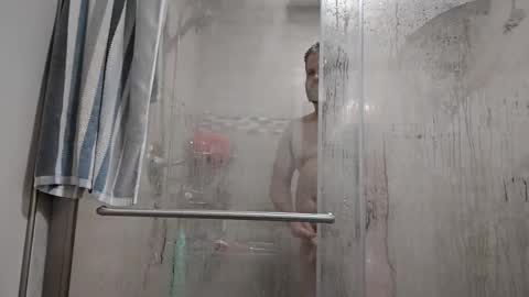 Snapshot of handsomedaddy198923 chatting on October 2025 07:14:02 PM handsomedaddy198923 online show from October 2025 07:14:02 PM