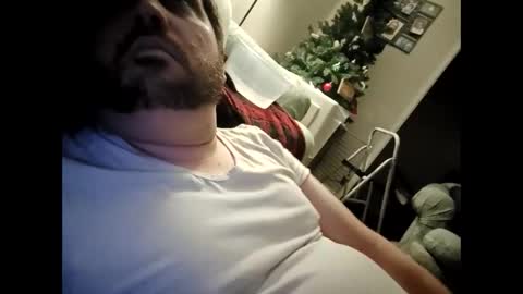 Snapshot of handsomedaddy198923 chatting on November 2025 08:57:01 AM handsomedaddy198923 online show from November 2025 08:57:01 AM