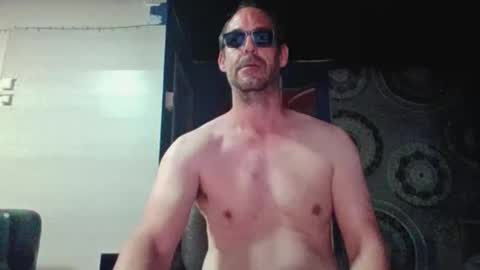 Snapshot of handsomeguy4ever chatting on April 2026 10:34:02 PM handsomeguy4ever online show from April 2026 10:34:02 PM