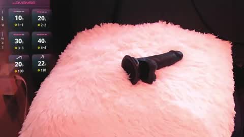 Snapshot of handyman732438 chatting on May 2026 10:53:02 AM handyman732438 online show from May 2026 10:53:02 AM