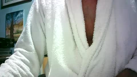 Snapshot of handymanforyou177322 chatting on July 2026 11:33:02 PM handymanforyou177322 online show from July 2026 11:33:02 PM