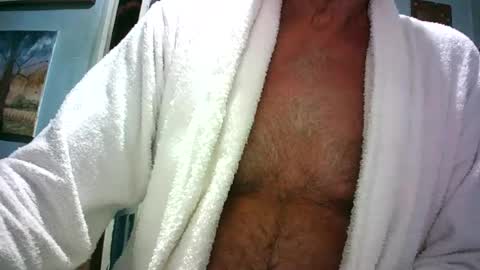 Snapshot of handymanforyou177322 chatting on July 2026 10:53:01 PM handymanforyou177322 online show from July 2026 10:53:01 PM