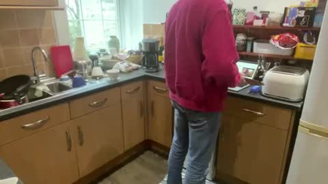 Snapshot of handz2 chatting on February 2025 09:49:01 AM handz2 online show from February 2025 09:49:01 AM