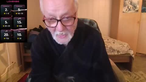 Snapshot of hanellothar631 chatting on April 2026 04:57:02 PM hanellothar631 online show from April 2026 04:57:02 PM