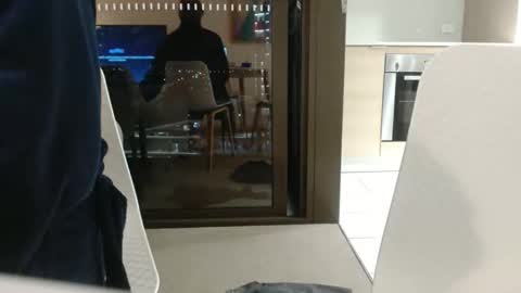 hankitforme online show from November 2025 09:52:02 AM