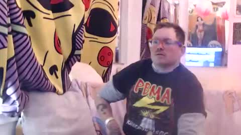 Snapshot of hankrams chatting on December 2025 03:23:01 AM hank rams online show from December 2025 03:23:01 AM