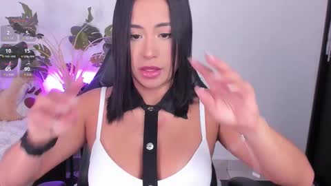 Snapshot of hanna_1sweet chatting on October 2025 07:05:02 PM hanna online show from October 2025 07:05:02 PM