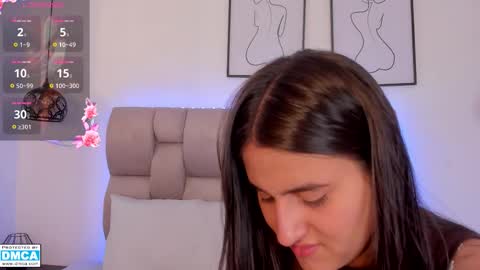 hanna__evans_ online show from February 2026 12:14:01 PM