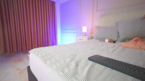 Snapshot of hanna__w chatting on December 2025 01:44:01 AM hanna online show from December 2025 01:44:01 AM