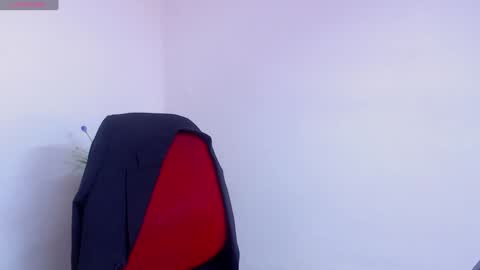 Sara online show from February 2025 04:58:01 PM