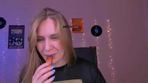 hanna_dream0 online show from May 2026 01:40:02 PM