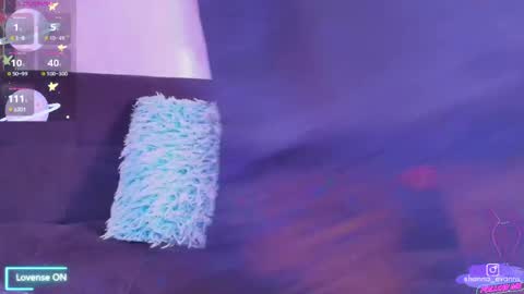 Snapshot of hanna_evanns_ chatting on April 2026 08:31:02 PM Hanna online show from April 2026 08:31:02 PM