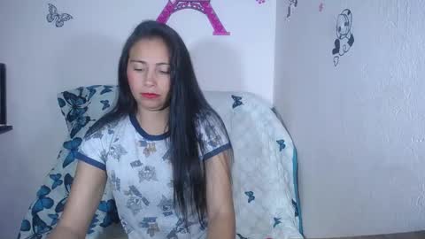 Snapshot of hanna_girl21 chatting on February 2025 07:48:02 AM HANNA online show from February 2025 07:48:02 AM