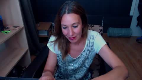 Snapshot of hanna_ha chatting on July 2026 06:59:02 PM hanna_ha online show from July 2026 06:59:02 PM