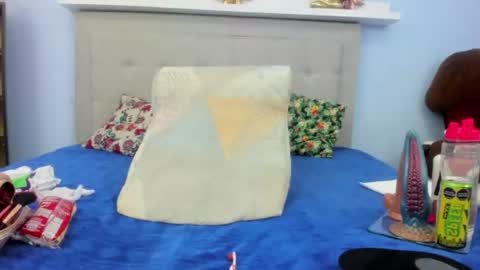 hanna_hornyx20 online show from July 2026 12:39:01 AM