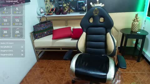 hanna_lamber online show from February 2025 04:42:02 AM