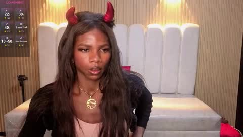 hanna_lamber online show from February 2026 10:53:02 AM