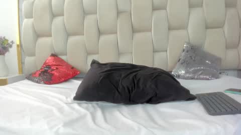 Snapshot of hanna_lens chatting on February 2026 05:00:01 PM Hanna lens online show from February 2026 05:00:01 PM