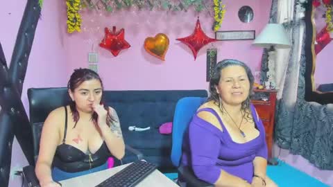 Snapshot of hanna_mature01 chatting on March 2026 02:09:02 PM Hanna online show from March 2026 02:09:02 PM