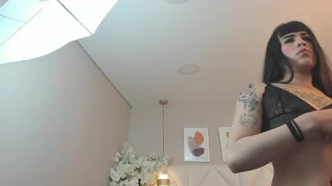 Snapshot of hanna_mitsury chatting on April 2026 12:10:01 PM Hanna online show from April 2026 12:10:01 PM