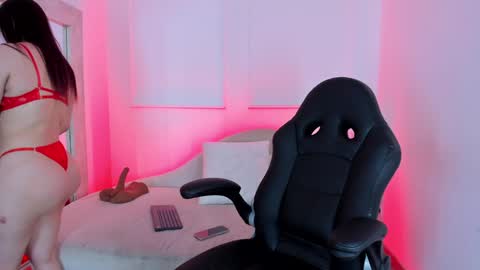 Hanna online show from December 2024 05:44:02 PM