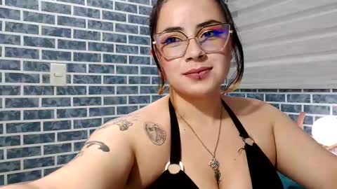 hanna_moons online show from March 2026 02:48:01 AM