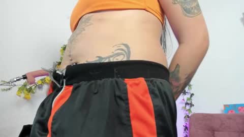 Snapshot of hanna_moore1 chatting on January 2025 06:02:01 PM Camila online show from January 2025 06:02:01 PM