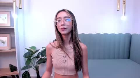 Snapshot of hannacarttier_ chatting on June 2026 12:10:01 PM Hanna Carttier online show from June 2026 12:10:01 PM