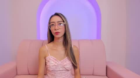 Snapshot of hannacarttier_ chatting on July 2026 12:09:01 PM Hanna Carttier online show from July 2026 12:09:01 PM