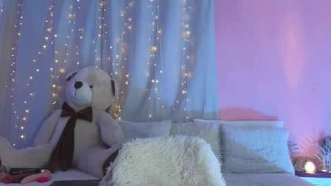 hannacruzsj online show from November 2025 09:14:02 PM