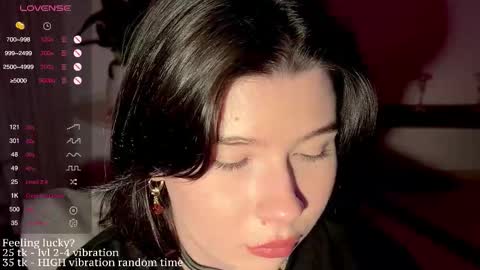 Hannah Allin online show from November 2025 08:07:01 PM