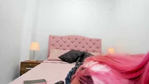 Hannah online show from February 2026 08:04:02 PM