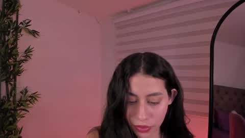 Hannah online show from February 2025 11:38:02 PM