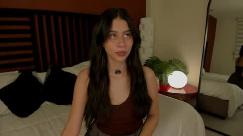 Snapshot of hannah_brady chatting on April 2026 10:34:02 PM Hannah online show from April 2026 10:34:02 PM