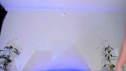 Hannah online show from January 2026 04:48:02 AM