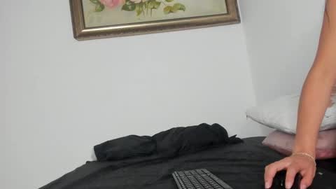 Snapshot of hannah_whitee_ chatting on March 2026 12:59:01 AM Hannah online show from March 2026 12:59:01 AM