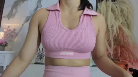 Hannahill69 online show from November 2025 04:55:01 AM