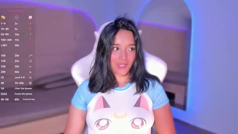 Snapshot of hannahmonttgomery chatting on January 2026 04:55:01 PM hannahmonttgomery Help me reach 100 Hands up online show from January 2026 04:55:01 PM